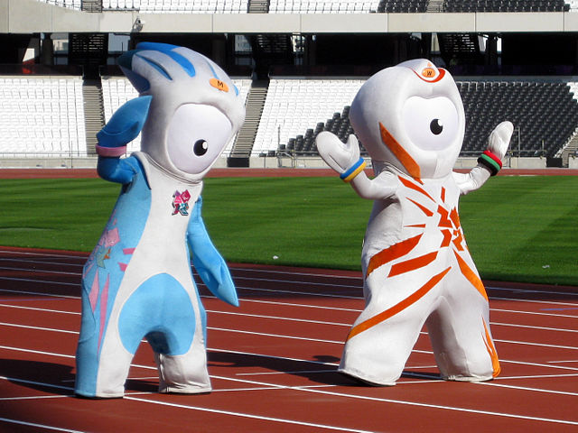 640px-Olympic_mascots_%28cropped%29.jpg