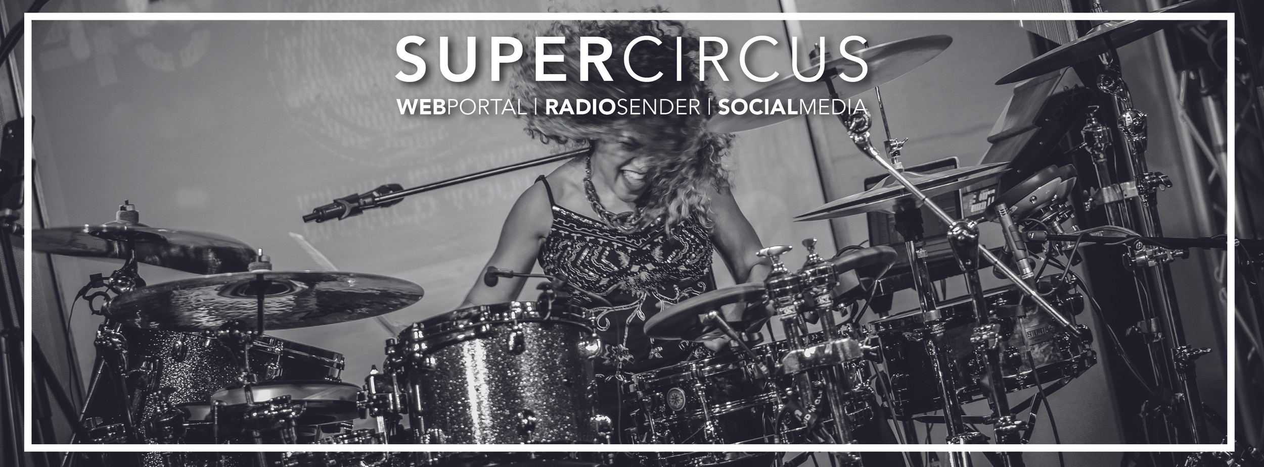 www.supercircusradio.com